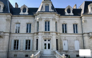 chateau