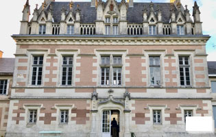 chateau